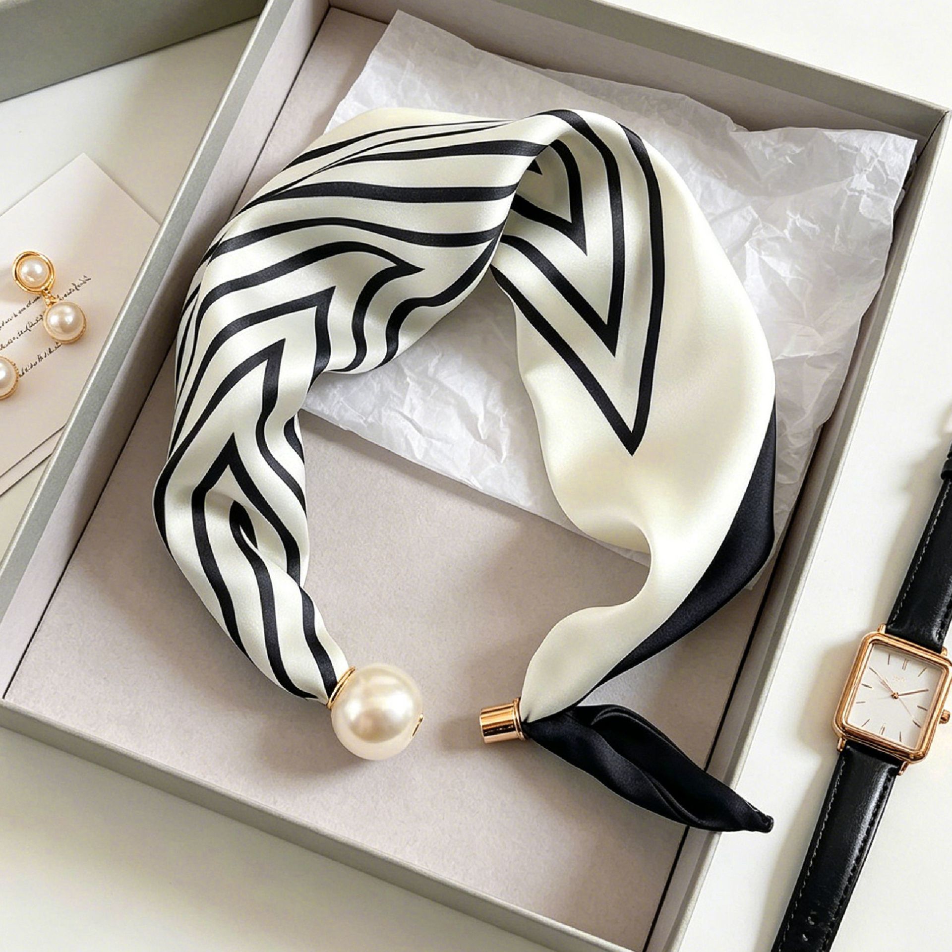 Ascot Neck Scarf - Syal Bergaris Mutiara Elegan dan Chic