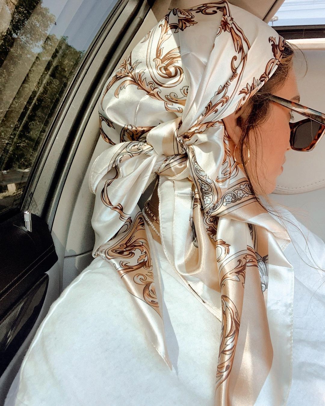 Silk Neck Scarf - Syal Persegi Satin Jilbab Muslim Wanita