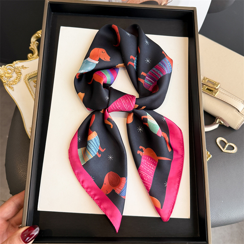 Silk Neck Scarf - Syal Bandana Motif Anjing Wiener Modis