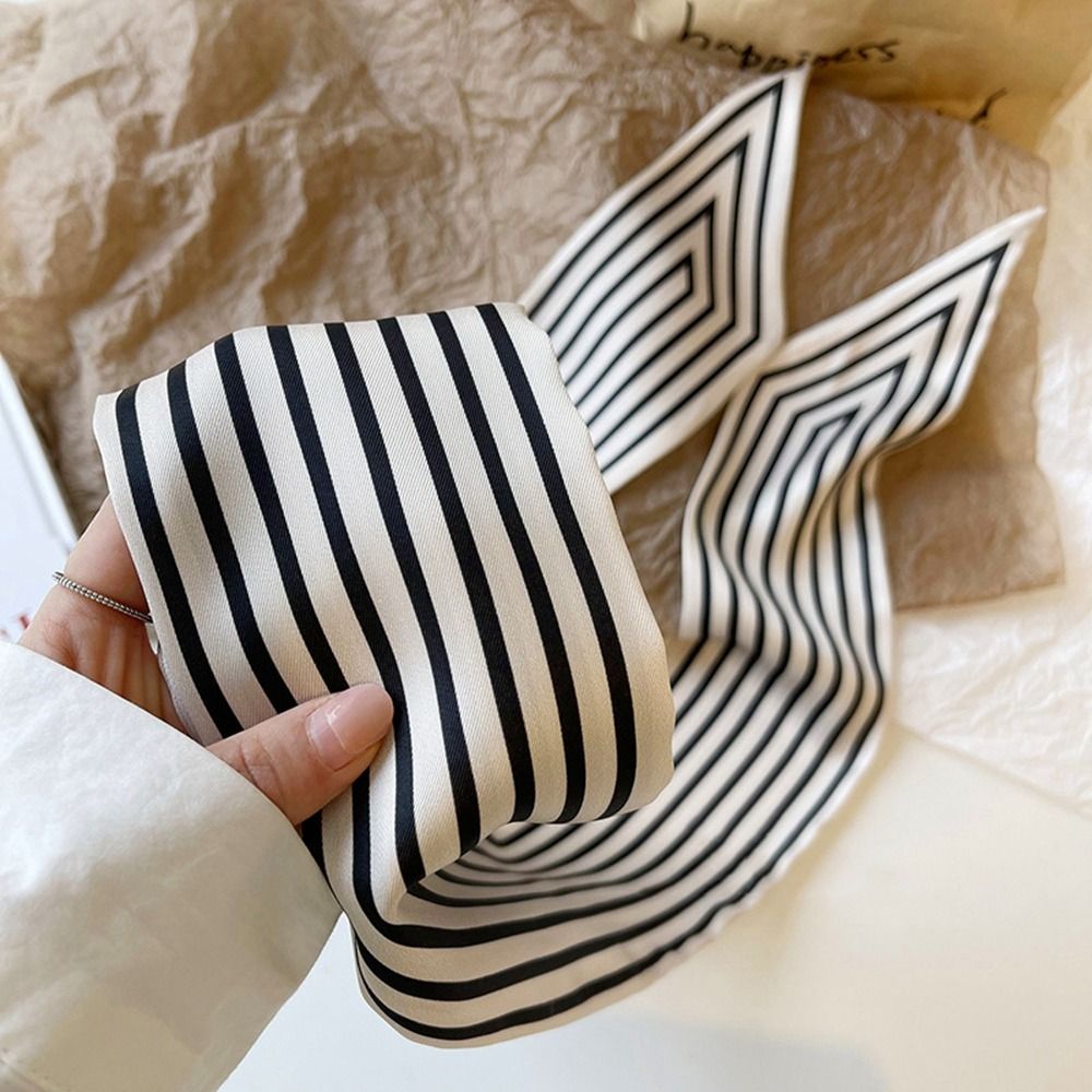 Syal Wanita Motif Garis Pranci - Silk Tie Striped ulasan dan harga