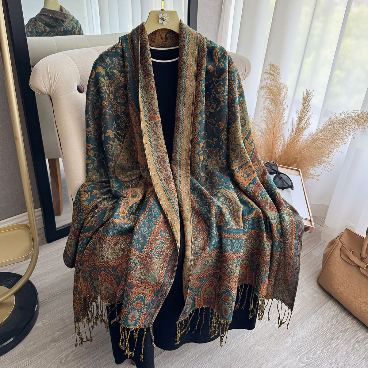 2025 Desain Selimut Rumbai Gay - Woven Scarf Blanket ulasan dan harga
