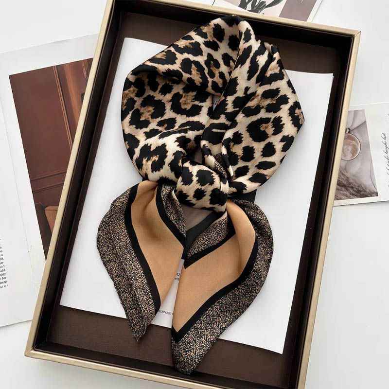 Syal Leher Satin Motif Leopard - Face Scarf Mask ulasan dan harga