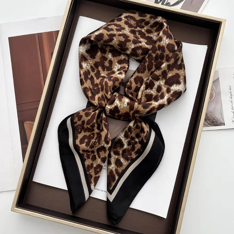 Syal Leher Satin Motif Leopard - Face Scarf Mask ulasan dan harga